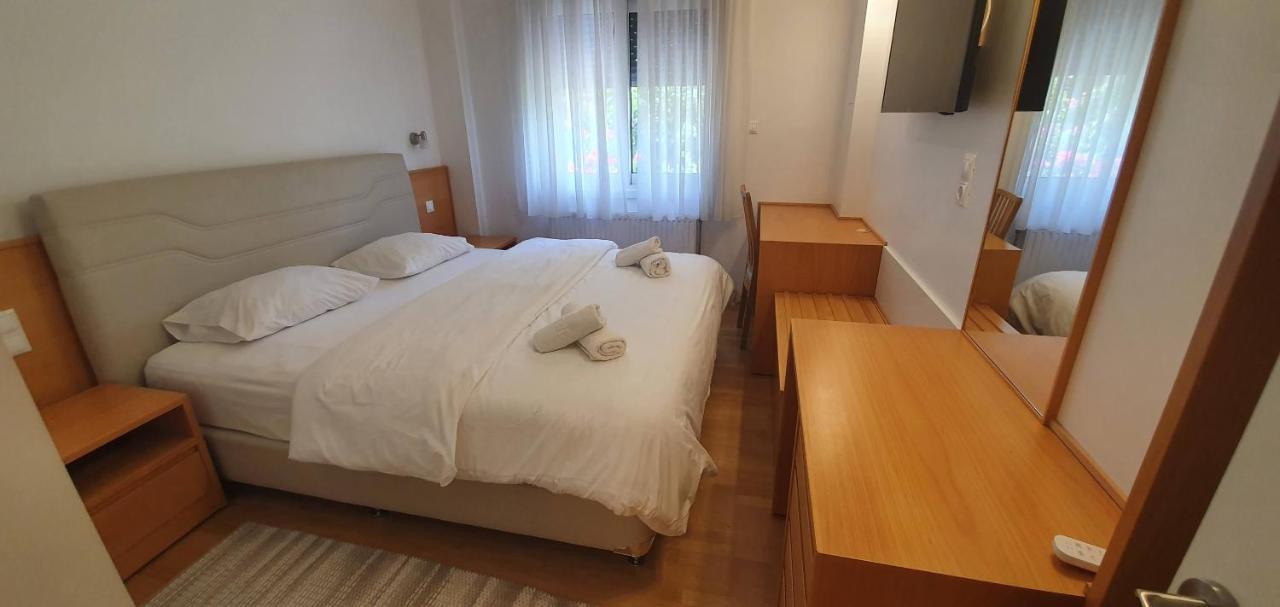 Kolonaki Lux Apartment By Gianttrip Athen Eksteriør billede